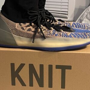 Yeezy Basketball Knit Slate Azure
